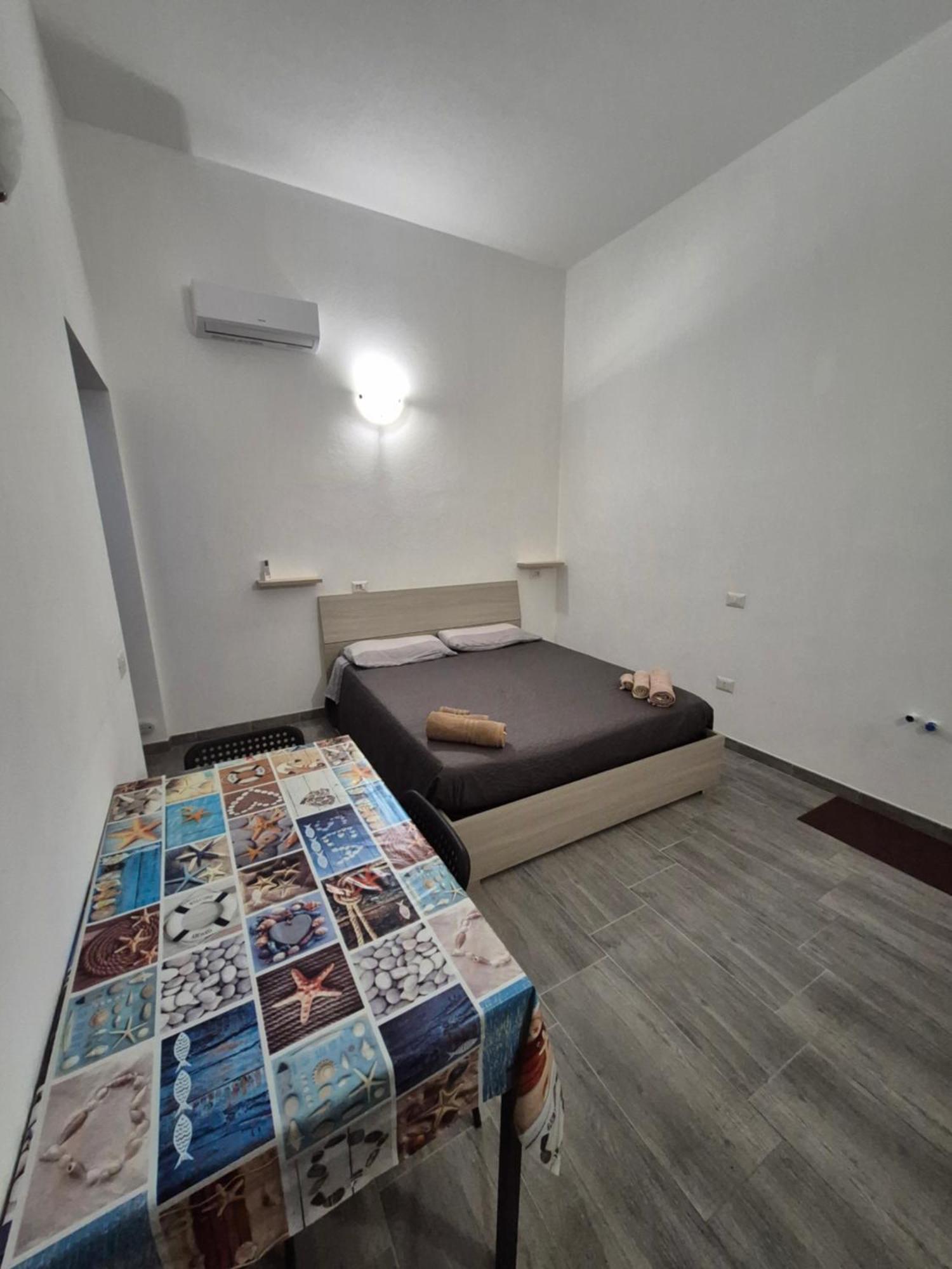 Casa Vacanza Monoboito Quartu Sant'Elena Eksteriør billede