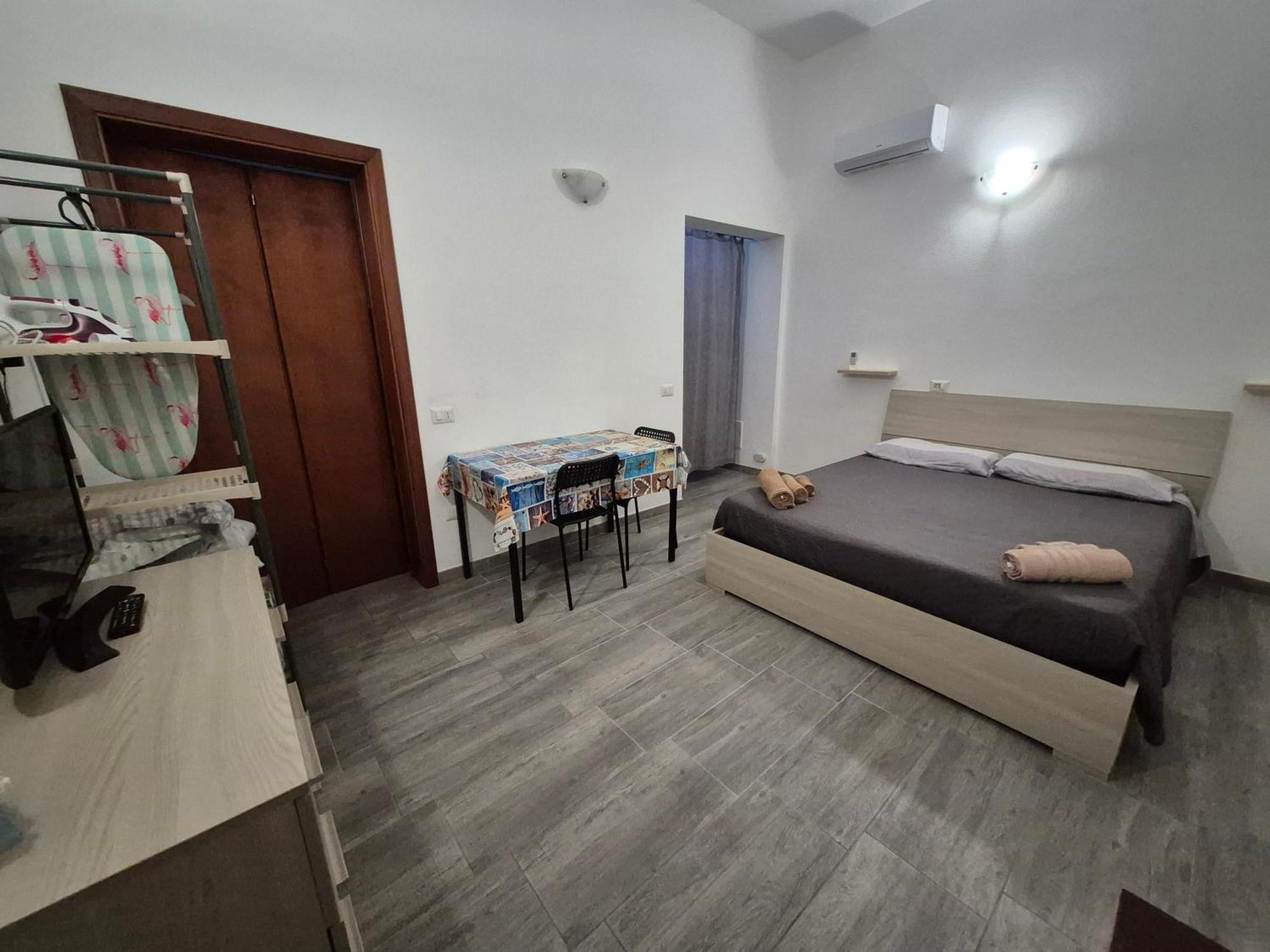 Casa Vacanza Monoboito Quartu Sant'Elena Eksteriør billede