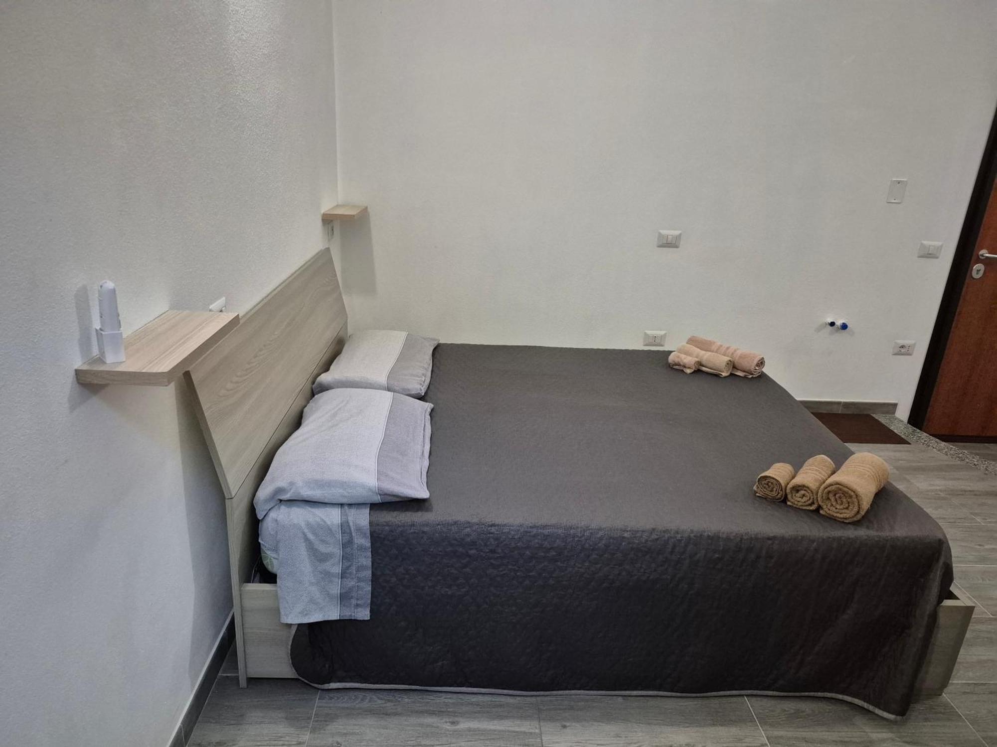 Casa Vacanza Monoboito Quartu Sant'Elena Eksteriør billede